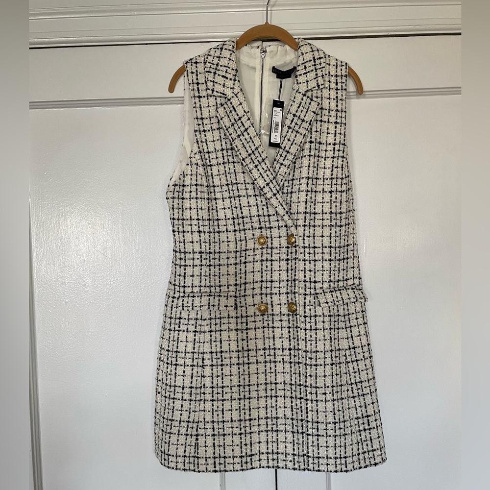 NWT Alice + Olivia Jordy Double Breasted Tuxedo Dress